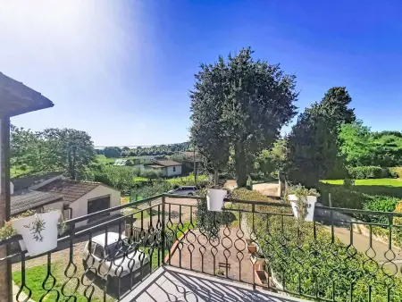 Appartement Le Fonti, 90 m², terrasse et piscine à Foiano della Chiana : photo 17