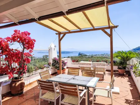 La Favola Suite : appartement 90 m² à Barano d'Ischia, vue mer : photo 5