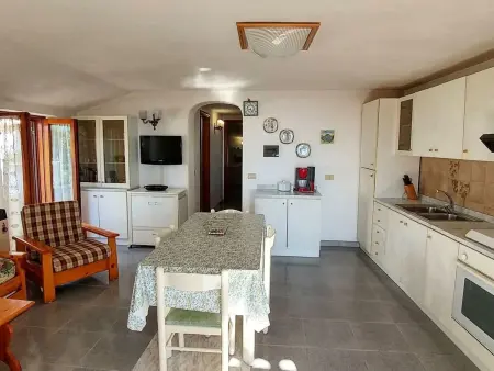 La Favola : appartement 3 pièces avec terrasse et vue mer à Ischia Barano : photo 12
