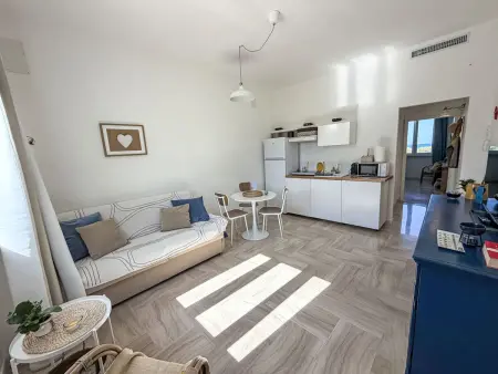A Casa di Ara : appartement avec jardin à 150 m de la mer, Mola di Bari : photo 8
