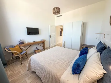 A Casa di Ara : appartement avec jardin à 150 m de la mer, Mola di Bari : photo 15