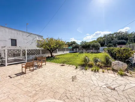 A Casa di Ara : appartement avec jardin à 150 m de la mer, Mola di Bari : photo 25