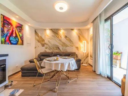 Appartement Green Village 9.2 avec jardin privé à Olbia : photo 1