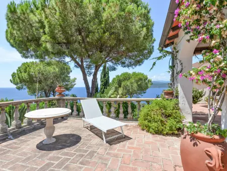Villa Le Ginestre di Mare à Capoliveri, près de la mer, Elbe : photo 5