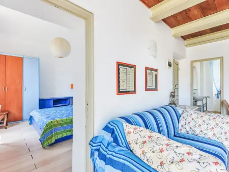 IL Borgo Cavour : appartement sous les toits vue rivière à Capoliveri : photo 8