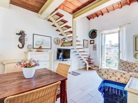 IL Borgo Cavour : appartement sous les toits vue rivière à Capoliveri : photo 12