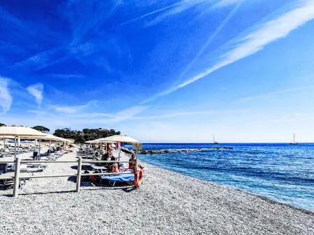 Appartement Pergola al Cavo 5 avec piscine, à 800 m de la plage à Cavo : photo 19