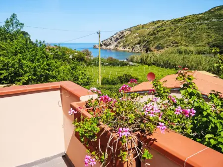 Appartement Nispo 3 avec balcon et vue mer, à Nisporto : photo 10