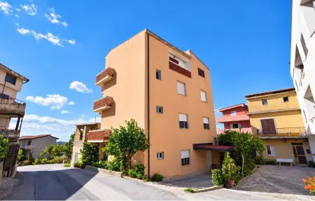 Appartement 2 personnes à Motta San Giovanni : photo 1