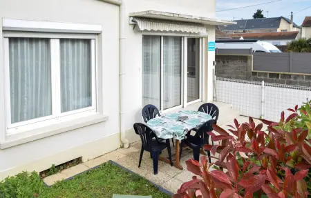 Proche Sword beach avec jardin, Appartement 4 personnes à Ouistreham : photo 7