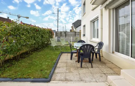 Proche Sword beach avec jardin, Appartement 4 personnes à Ouistreham : photo 8