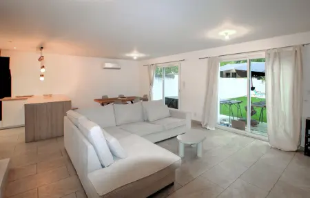 Néo-Provençal house, Maison 8 personnes à Mazan : photo 3