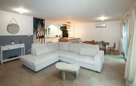 Néo-Provençal house, Maison 8 personnes à Mazan : photo 4
