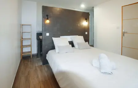 Néo-Provençal house, Maison 8 personnes à Mazan : photo 16