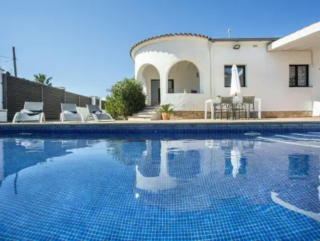 Maison avec piscine, climatisation - 10 pers., Villa 10 personnes à Empuriabrava : photo 4
