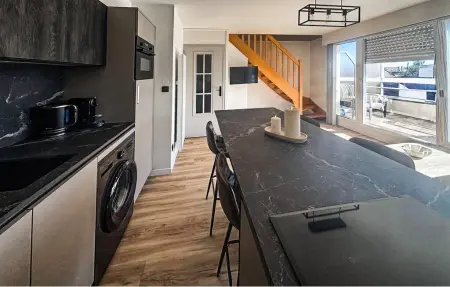 Appartement vue latérale mer, Appartement 6 personnes à Le TOUQUET : photo 12