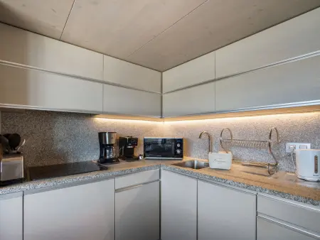 Appartement rénové au dernier étage avec accès pistes, 6 personnes : photo 5