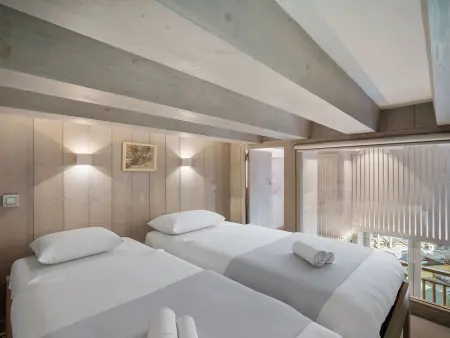 Appartement rénové au dernier étage avec accès pistes, 6 personnes : photo 8