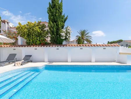 Villa avec piscine et clim, canal - 8 pers., Villa 8 personnes à Empuriabrava : photo 6