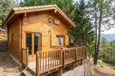 Maison charmante Santa-Maria-Figaniella 25 m², cheminée : photo 7