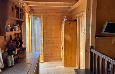 Maison charmante Santa-Maria-Figaniella 25 m², cheminée : photo 14