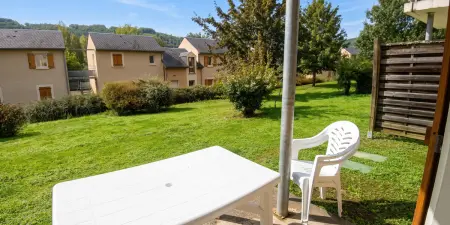 Appartement Saint-Geniez d'Olt 40 m² piscine, Appartement 6 personnes à Saint Geniez d'Olt et d'Aubrac : photo 2