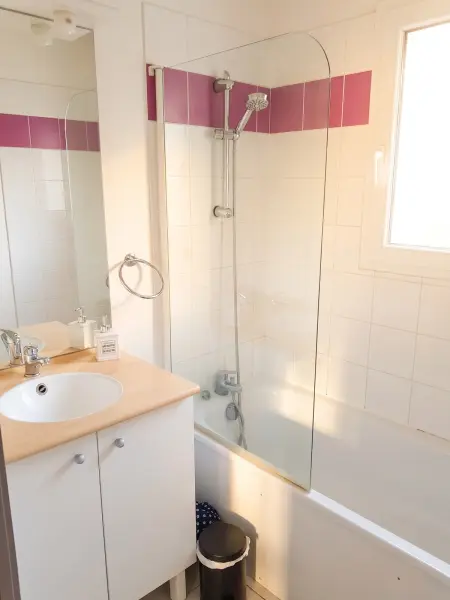Appartement Saint-Geniez d'Olt 40 m² piscine, Appartement 6 personnes à Saint Geniez d'Olt et d'Aubrac : photo 3