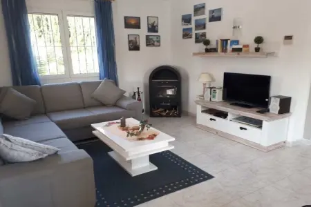 102434, Maison de vacances à Denia avec piscine : photo 17