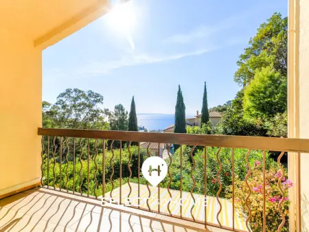 Mazet perché, vue mer - 6 pers., Appartement 6 personnes à Le Lavandou : photo 13