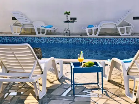 Villa Mata in Bogovići mit Pool und Meerblick, Maison 14 personnes à Krk Milohnići : photo 2