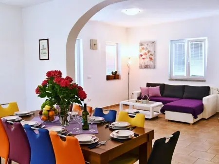 Villa Mata in Bogovići mit Pool und Meerblick, Maison 14 personnes à Krk Milohnići : photo 11
