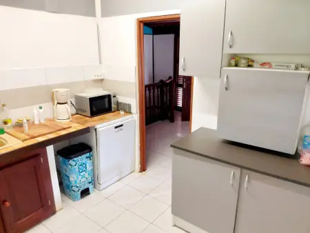Appartement vue mer Rivière-Pilote 200 m², terrasse : photo 3