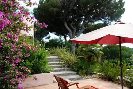 221633, Pinet piscine privée climat Saint Tropez : photo 9