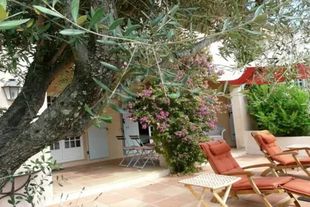 221633, Pinet piscine privée climat Saint Tropez : photo 12