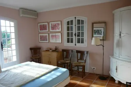 221633, Pinet piscine privée climat Saint Tropez : photo 26