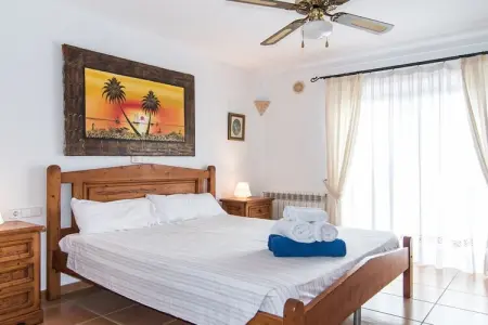 408523, Villa à Cala D'or avec piscine : photo 14