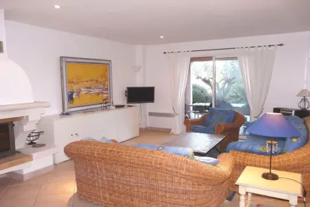 279677, Piscine privée Cathy, climat Cogolin/Tropez : photo 10