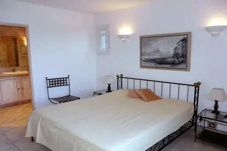 279677, Piscine privée Cathy, climat Cogolin/Tropez : photo 17