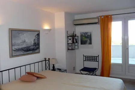 279677, Piscine privée Cathy, climat Cogolin/Tropez : photo 18