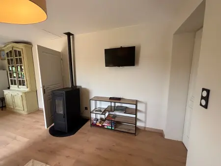 Gîte rénové face aux prairies - 4 pers., Gîte 4 personnes à Dun sur Auron : photo 8