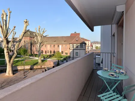 Appartement spacieux au centre de Colmar, Appartement 6 personnes à Colmar : photo 2