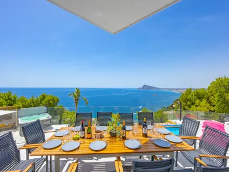 Villa de luxe avec piscine privée, vue panoramique - 13 pers. : photo 2