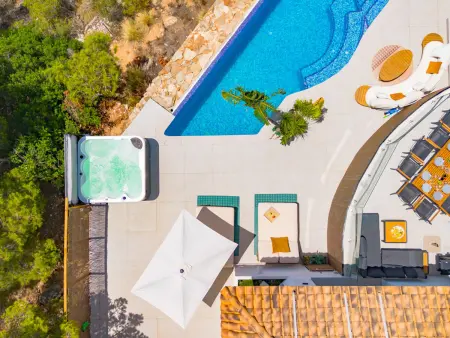 Villa de luxe avec piscine privée, vue panoramique - 13 pers. : photo 6