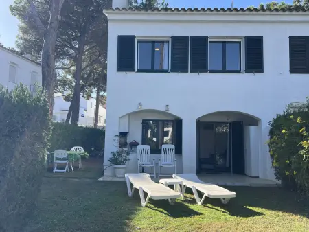 Maison à Pals - 3 chambres, près de la plage, piscine commune, animaux admis : photo 2