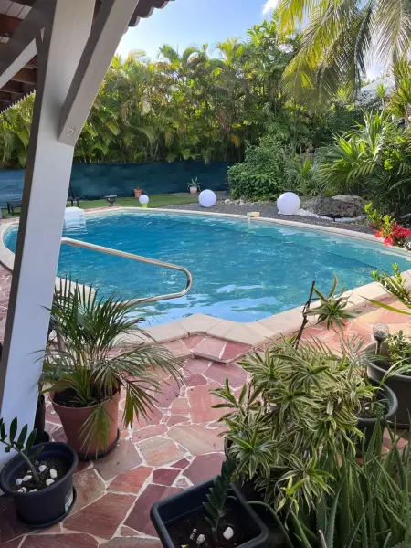 Villa familiale Saint-François avec piscine, Villa 12 personnes à Saint François : photo 8