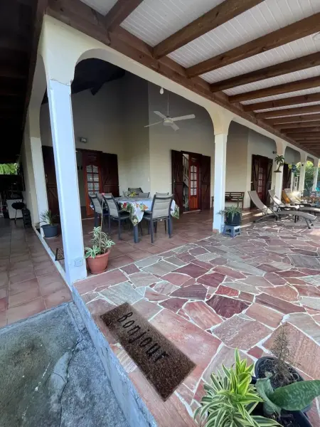 Villa familiale Saint-François avec piscine, Villa 12 personnes à Saint François : photo 10