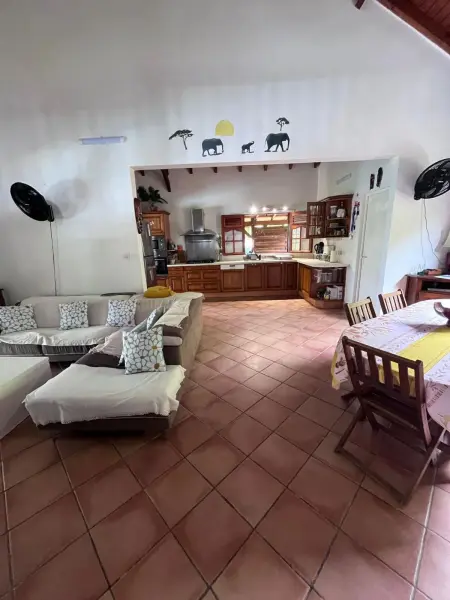 Villa familiale Saint-François avec piscine, Villa 12 personnes à Saint François : photo 12