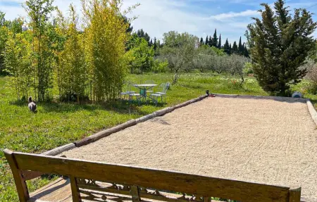 Gîte campagne proche Alpilles, Maison 6 personnes à Eyragues : photo 12