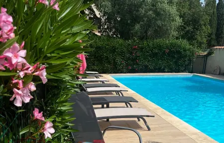 Gîte campagne proche Alpilles, Maison 4 personnes à Eyragues : photo 8