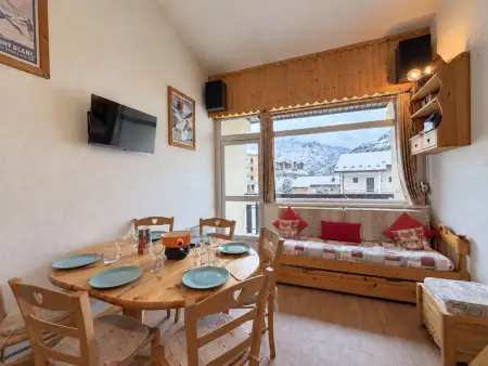 Appartement mezzanine vue montagne - 4 pers., Appartement 6 personnes à Les Menuires : photo 2